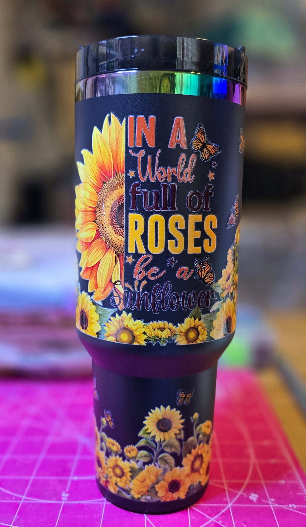 40oz Black tumbler with Sunflowers and beautiful saying.